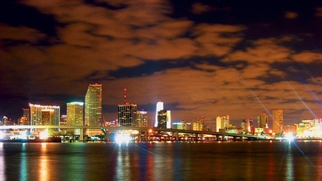 48ur v Miamiju: Miami Twice