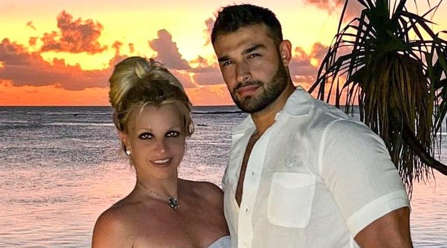Pikantne podrobnosti: Britney Spears naj bi moža varala z moškim, ki ima kriminalno preteklost (foto: Profimedia)